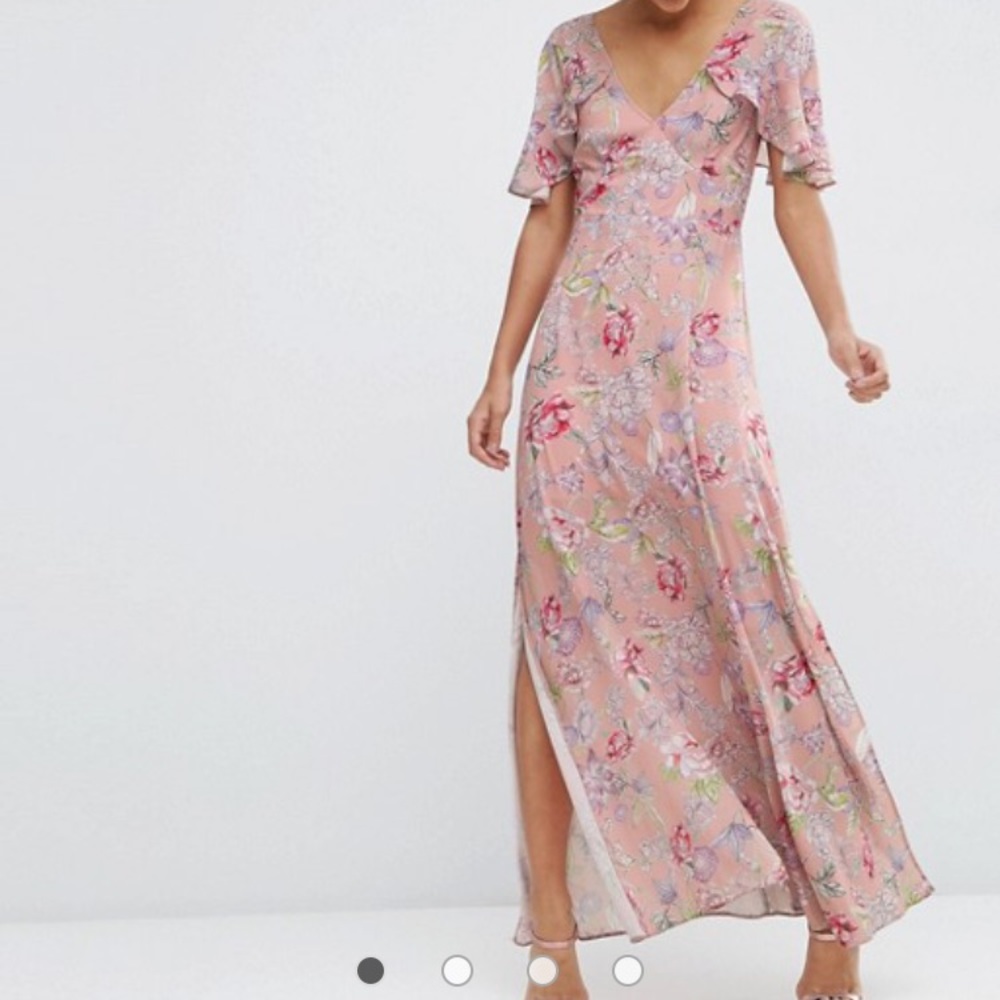 ASOS Maxi Dress in Pretty Floral Print (size 6)
